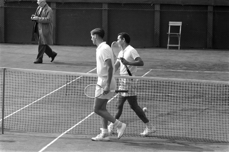 Wimbledonspelers spelen op Mets-banen in Scheveningen, Bestanddeelnr 912-7136
