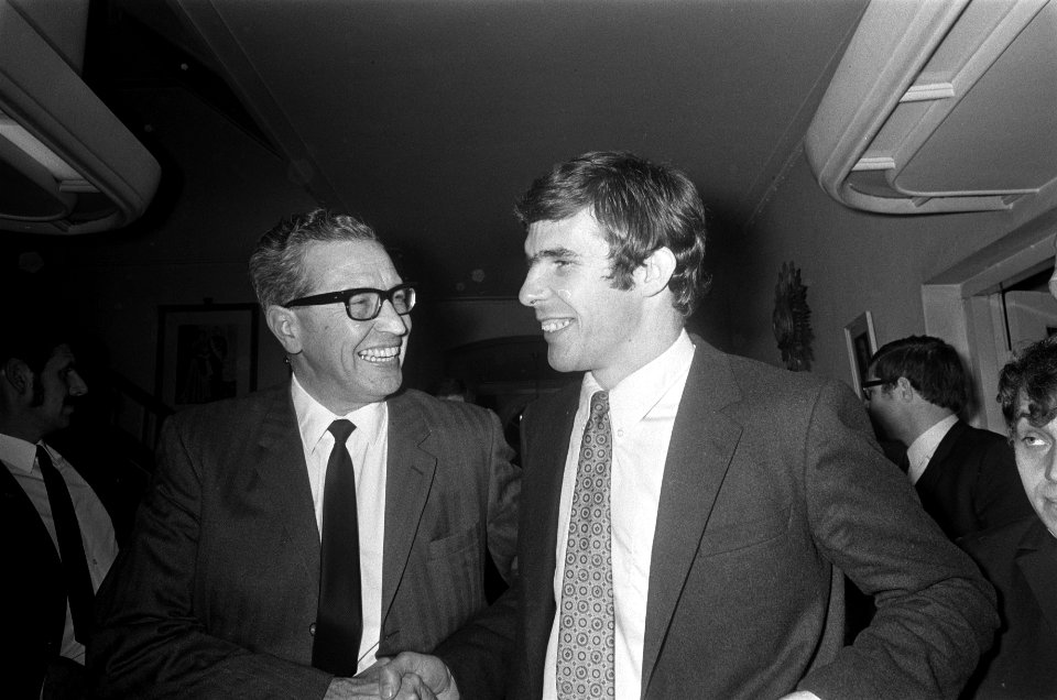 Wim van Hanegem verschijnt voor de Commissie van Beroep van de KNVB te Utrecht. , Bestanddeelnr 922-9502
