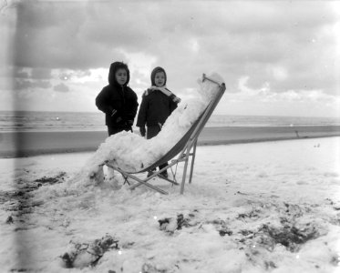 Winter langs het strand, Bestanddeelnr 909-2722