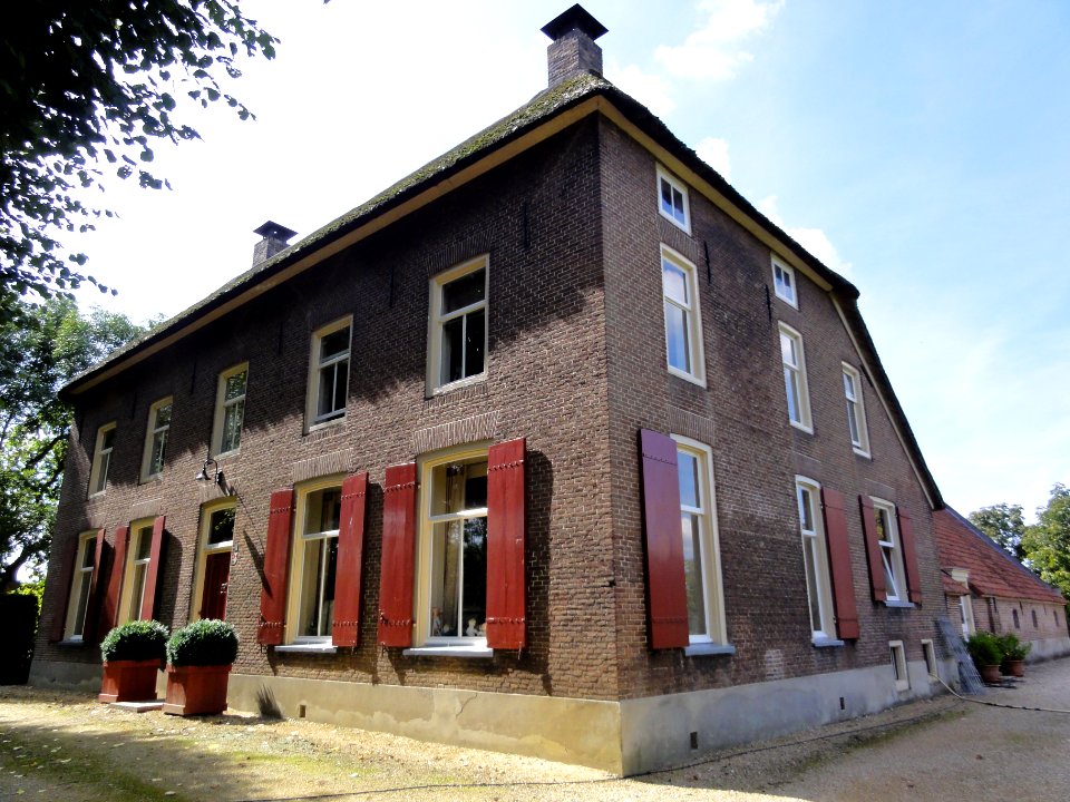 Winssen (Beuningen) Rijksmonument 9559 Leegstraat 14
