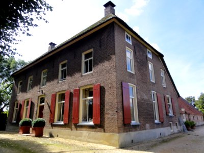 Winssen (Beuningen) Rijksmonument 9559 Leegstraat 14