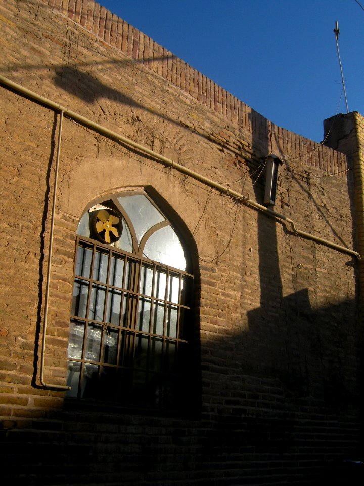 Window - Grand mosque of Nishapur - morning