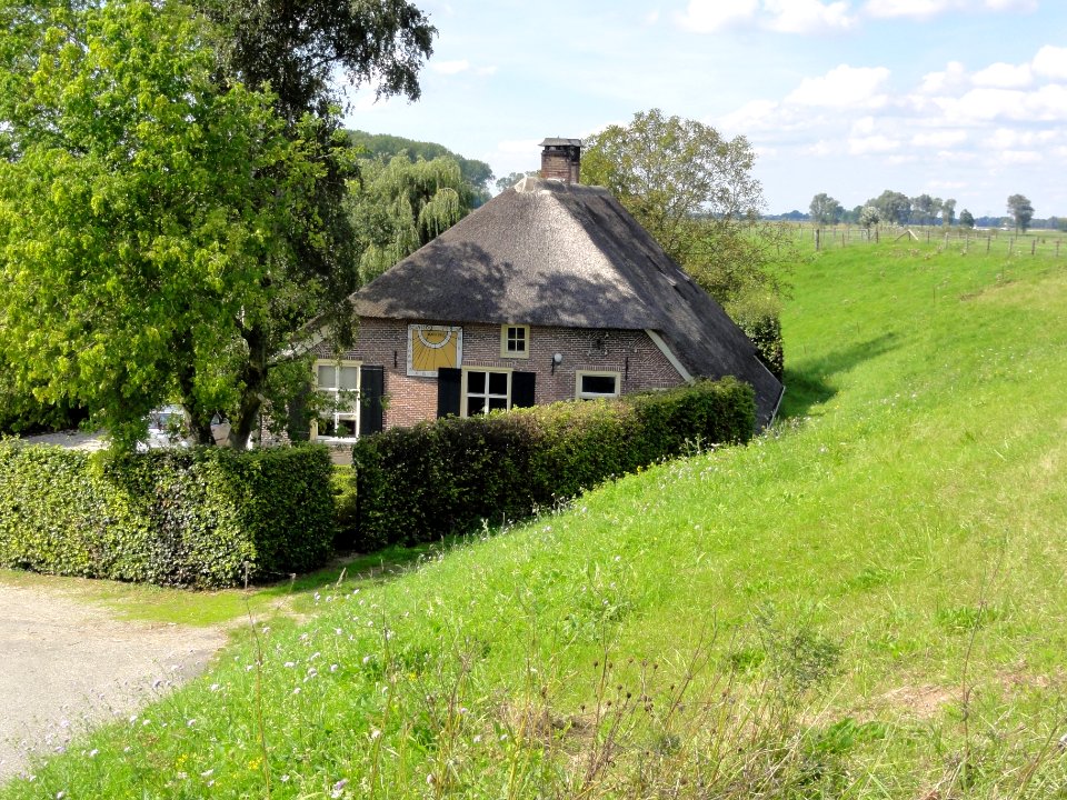 Winssen (Beuningen) Rijksmonument 9556 Dijk 41