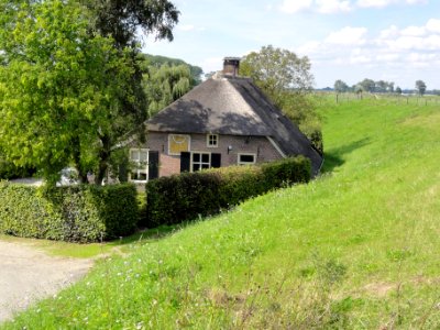 Winssen (Beuningen) Rijksmonument 9556 Dijk 41