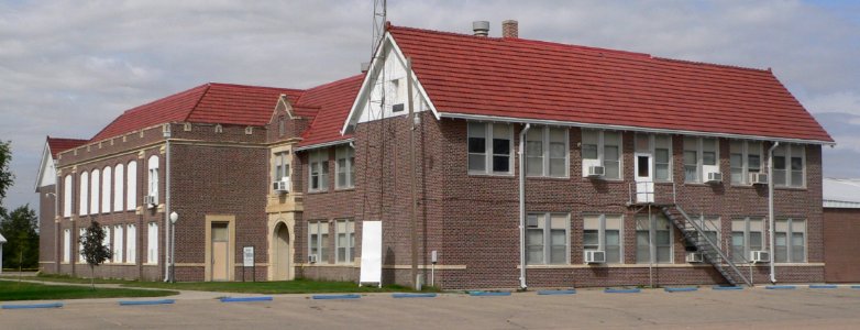 Winona (Kansas) Consolidated School from SE 1