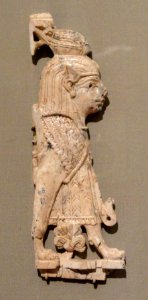 Winged Sphinx, Phoenician, Iraq, Nimrud, ivory - Cleveland Museum of Art - DSC08104