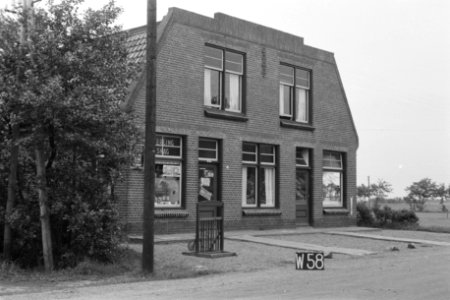 Winkel met woonhuis (ruilverkaveling Linde-Zuid), Bestanddeelnr 170-2076