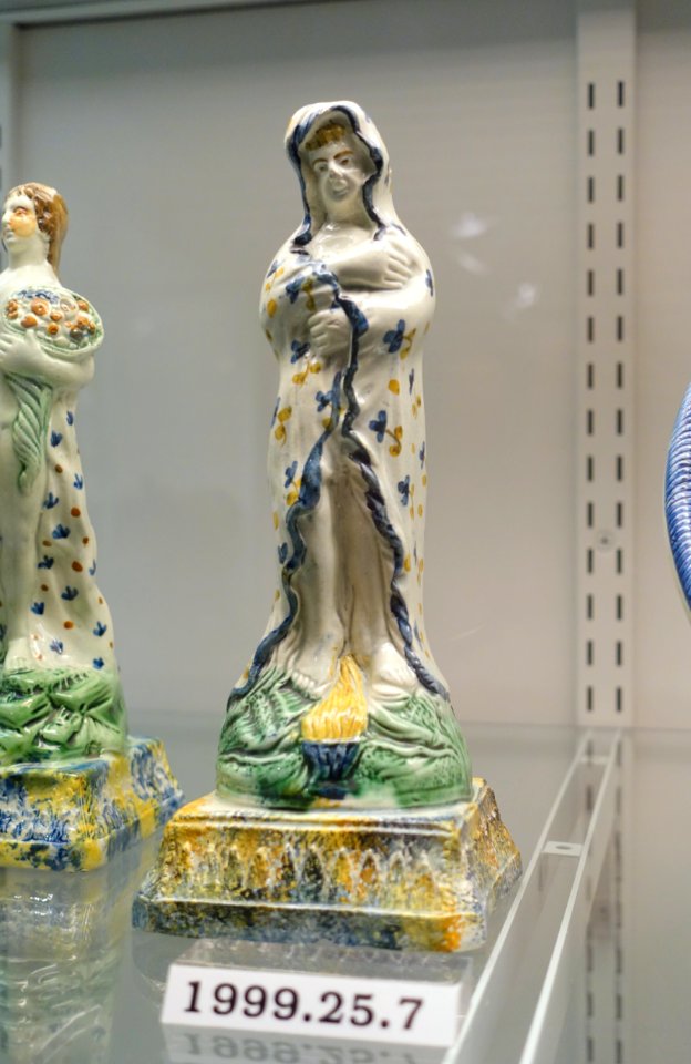 Winter, Staffordshire, England, 1790-1810, pearlware, underglaze enamel oxides, HD 1999.25.7 - Flynt Center of Early New England Life - Deerfield, Massachusetts - DSC04609