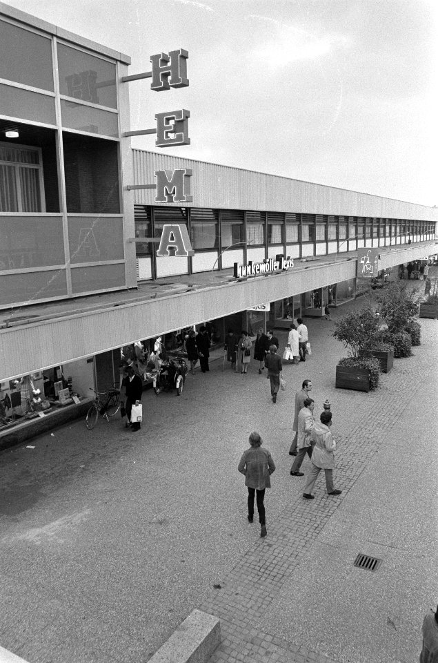 Winkelcentrum Buikslotermeerplein, Amsterdam Noord, Bestanddeelnr 925-0709