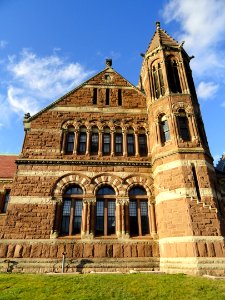 Winn Memorial Library - Woburn, MA - DSC02860