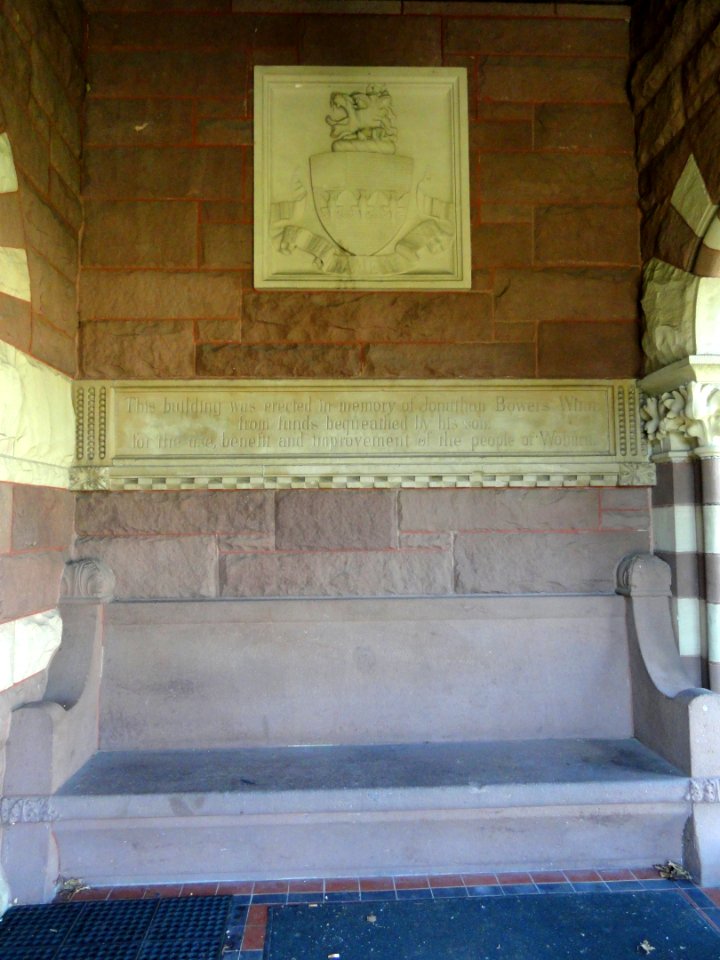 Winn Memorial Library - Woburn, MA - DSC02874