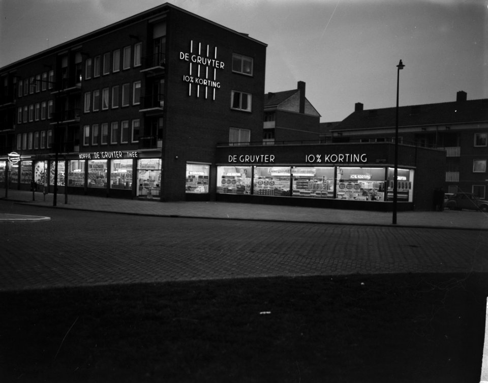 Winkel De Gruijter aan de Johan Huizingalaan 176 te Amsterdam, Bestanddeelnr 916-1035