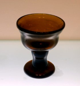 Wine glass, Stoddard Glass Works (New Hampshire), c. 1850-1860, glass - Currier Museum of Art - Manchester, NH - DSC07994