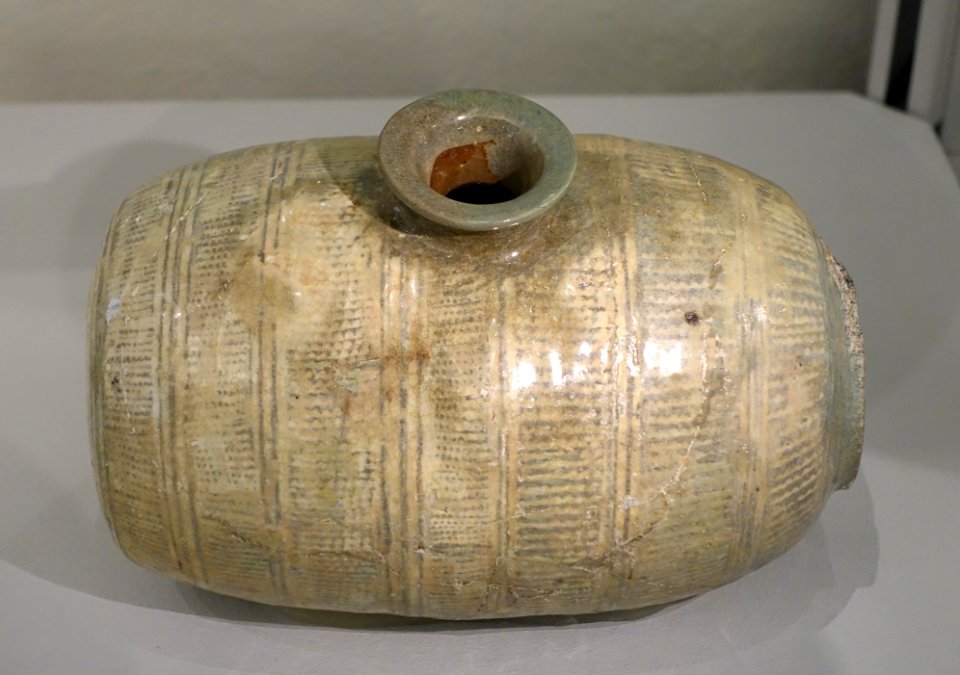 Wine bottle in janggun (rice bale) form, Korea, Joseon, 15th century AD, stoneware - Östasiatiska museet, Stockholm - DSC09429