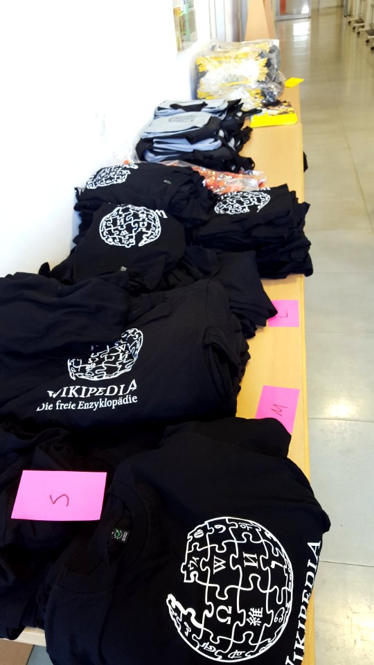 WikiCon 2015-Teilnehmer Shirts