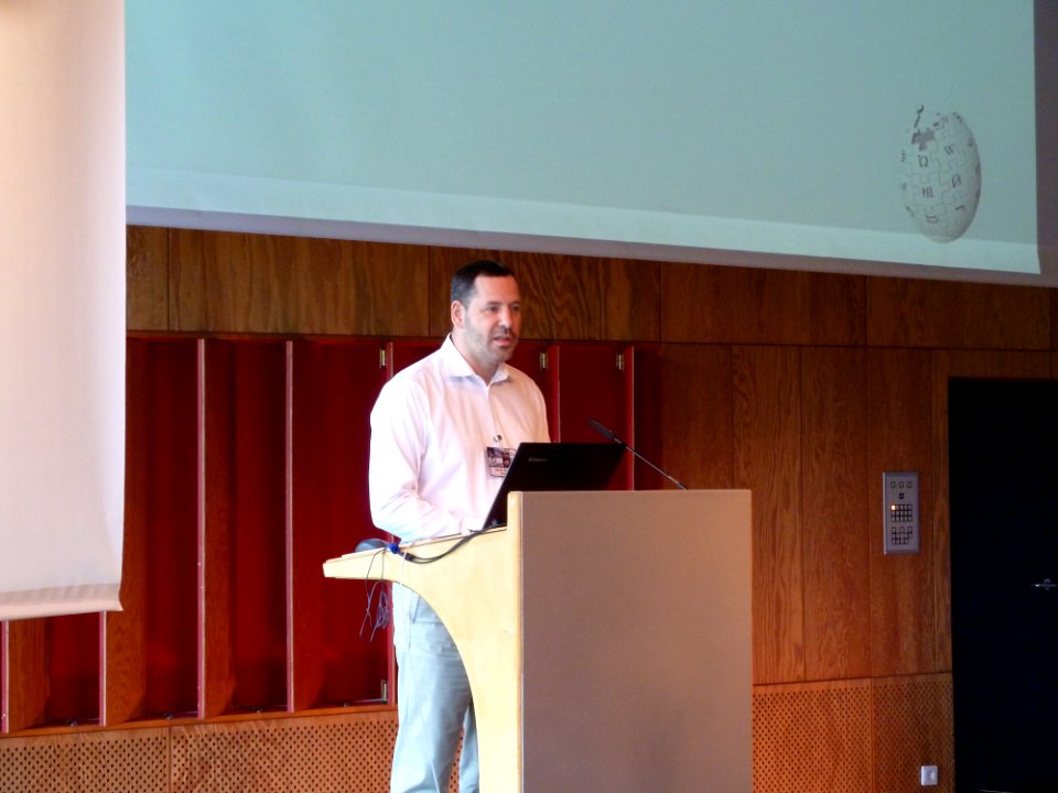 WikiCon 2014-Begrüß­ungs­ver­an­stal­tung für alle Teilnehmer im Festsaal (1)