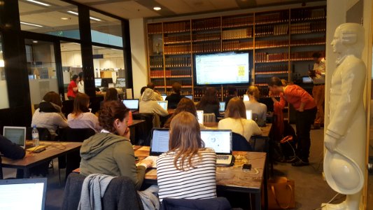 Wikipedia course at Maastricht University College, FPN Historical Book Review, 3 May 2017 (2)
