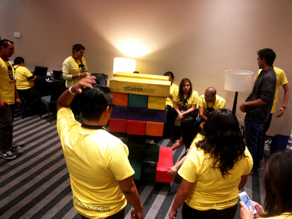 Wikimania 2015-Wednesday-Volunteers play Weasel-Jenga (17)