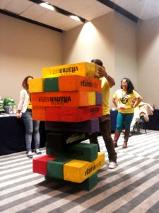 Wikimania 2015-Wednesday-Volunteers play Weasel-Jenga (14)