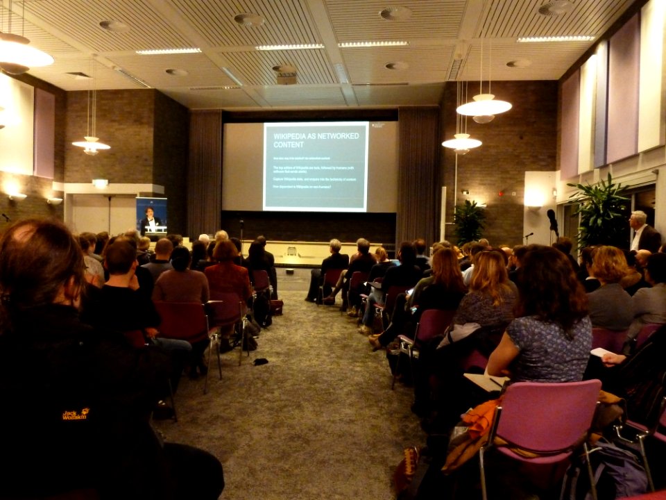 Wikipedia symposium - Wikipedia as a research tool - 15 January 2015 (11)