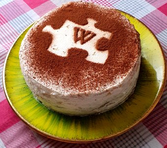 Wikipedia 20 birthday cake photo