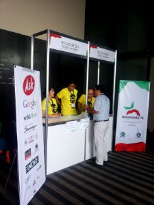 Wikimania 2015-Wednesday-Shirt-backpack desk (3)