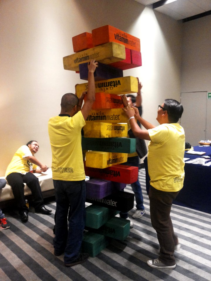 Wikimania 2015-Wednesday-Volunteers play Weasel-Jenga (33)