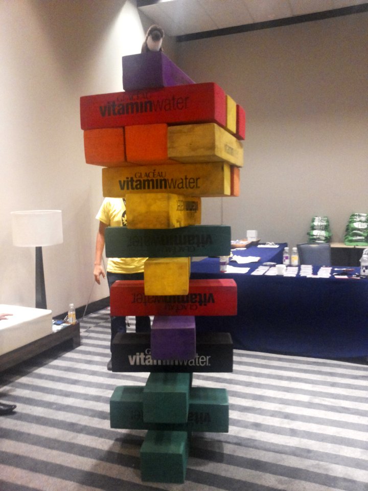 Wikimania 2015-Wednesday-Volunteers play Weasel-Jenga (30)