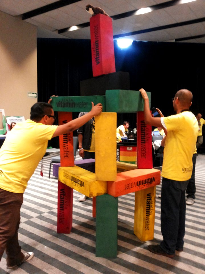 Wikimania 2015-Wednesday-Volunteers play Weasel-Jenga (34)