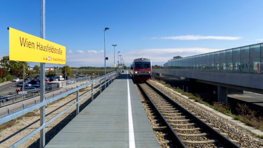 Wien 22 Station Hausfeldstraße a