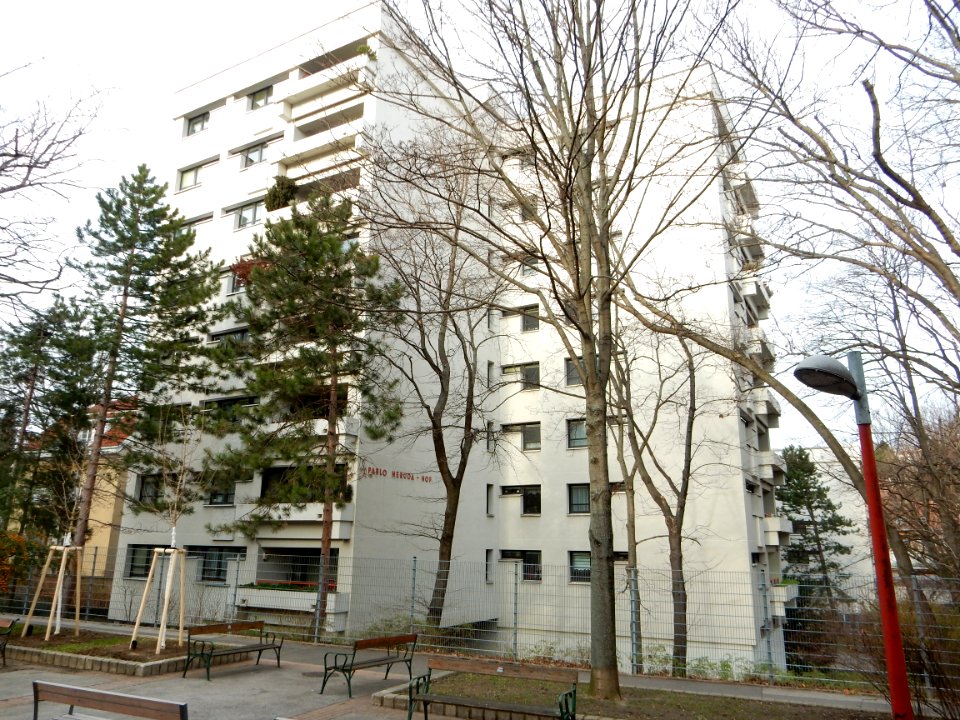 Wien Pablo Neruda Hof
