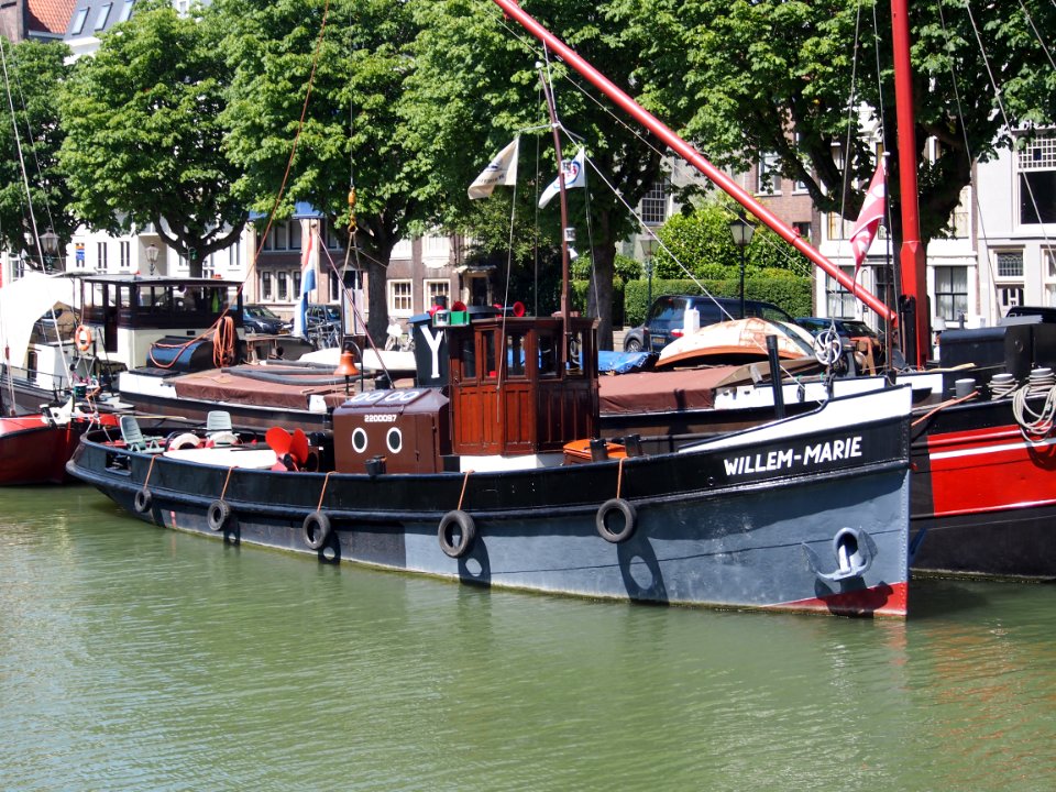 Willem-Marie - ENI 02200097 in binnenhaven van Dordrecht, pic2
