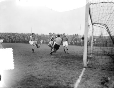 Willem II tegen Emma. Doelpunt, Bestanddeelnr 905-4993