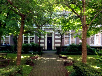Willemsstraat, Constantia Hofje, foto 3