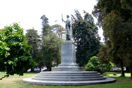 William McKinley Memorial, view 5 - San Francisco, CA - DSC02683