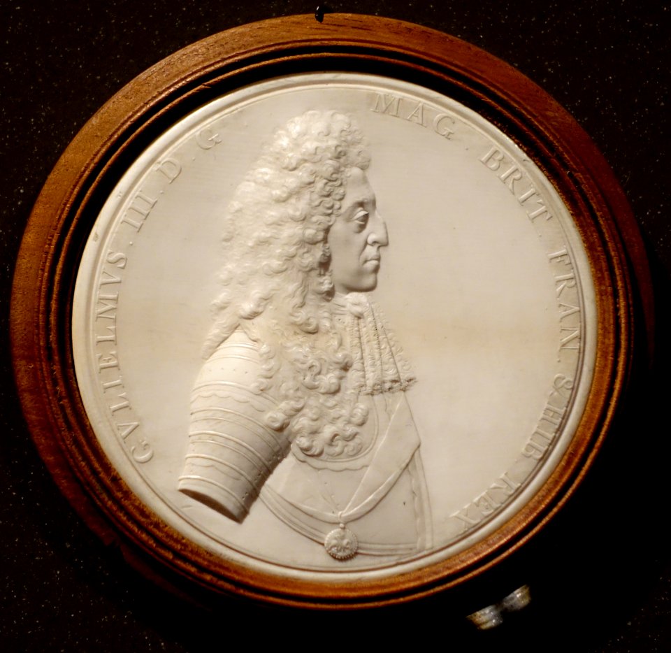 William III, King of England, by Jean Cavalier, 1690, ivory - Bode-Museum - DSC03448