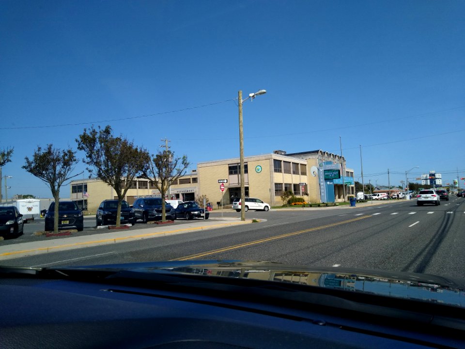 Wildwood City Hall and fire station