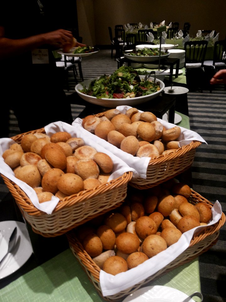 Wikimania 2015-Thursday-Food for hungry Hackathon people (17)