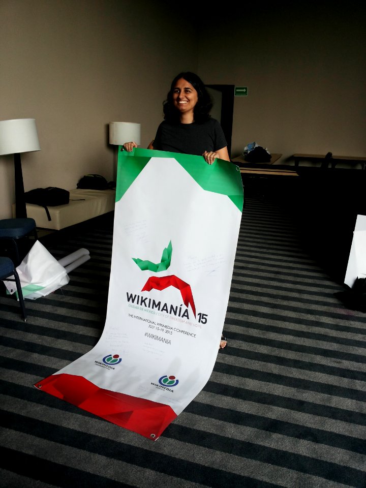 Wikimania 2015-Monday-A banner with signatures for WMES