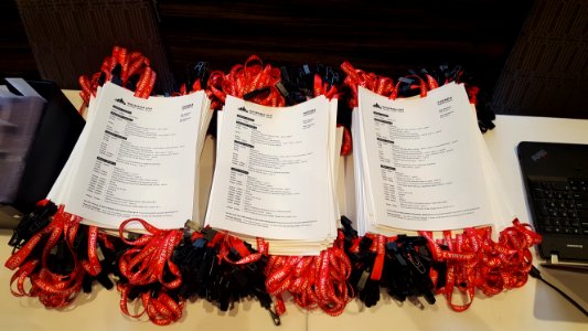 Wikimania 2017 Montreal - Tuesday - Participants lanyards and agenda printed