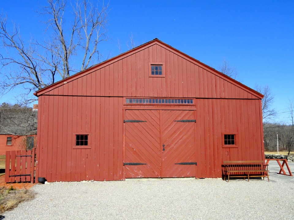 Willard House and Clock Museum barn - North Grafton, MA - DSC04504