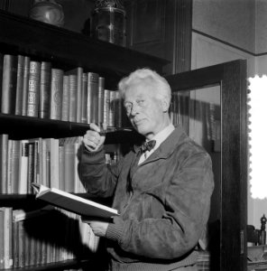 Willem Gehrets directeur Amsterdamse Volksmuziekschool 30 november 70 jaar, Bestanddeelnr 907-4472