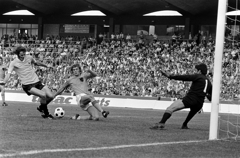 Wereldkampioenschap voetbal 1974 Nederland tegen Uruguay 2-0 spelmomenten, Bestanddeelnr 927-2594