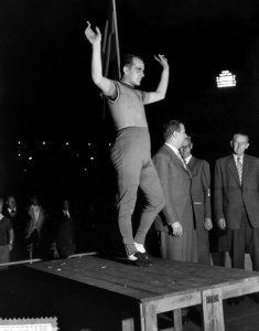 Wereldkampioenschap wielrennen op de baan in Amsterdam, huldiging van Koch, Bestanddeelnr 910-5876