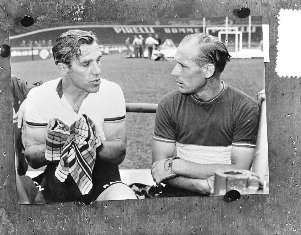 Wereldkampioenschap wielrennen Milaan (r), Derksen (l) Van vliet, Bestanddeelnr 907-3034