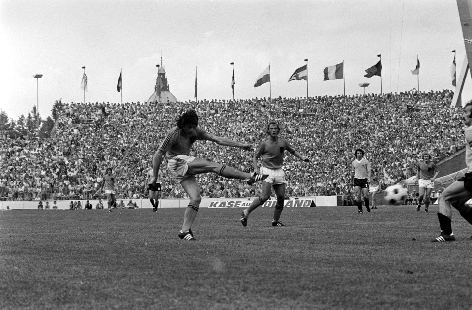 Wereldkampioenschap voetbal 1974 Nederland tegen Uruguay 2-0 spelmomenten, Bestanddeelnr 927-2596