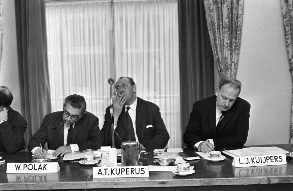 Wens in Krasnapolsky van PVDA. Het forum, Bestanddeelnr 920-9701