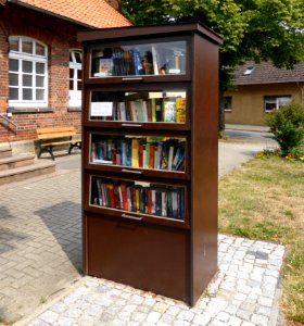 Wendschott Bücherschrank