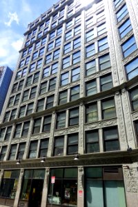 Wendell Phillips Building (Chauncy House), built 1922, architect Clinton J. Warren - 115-119 Chauncy Street, Boston, MA - DSC06653