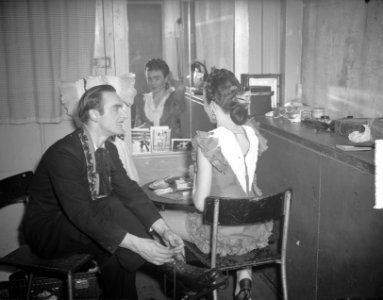 Wereldkampioen kunstrijden in de Apollohal, Elvire Collins en Fernand Leemans, Bestanddeelnr 903-1208